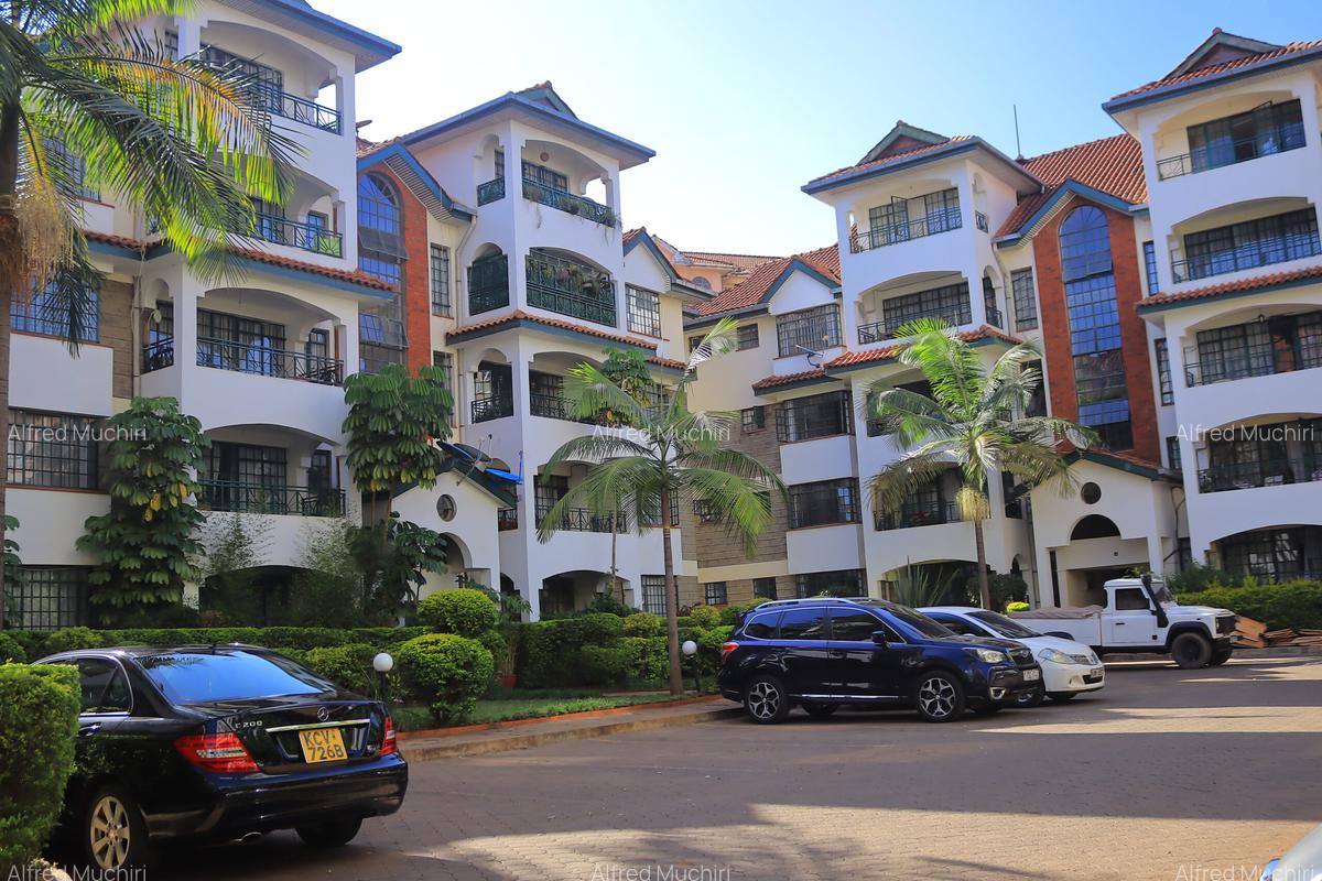 3 Bed Apartment with En Suite at Mbaazi Road - 3