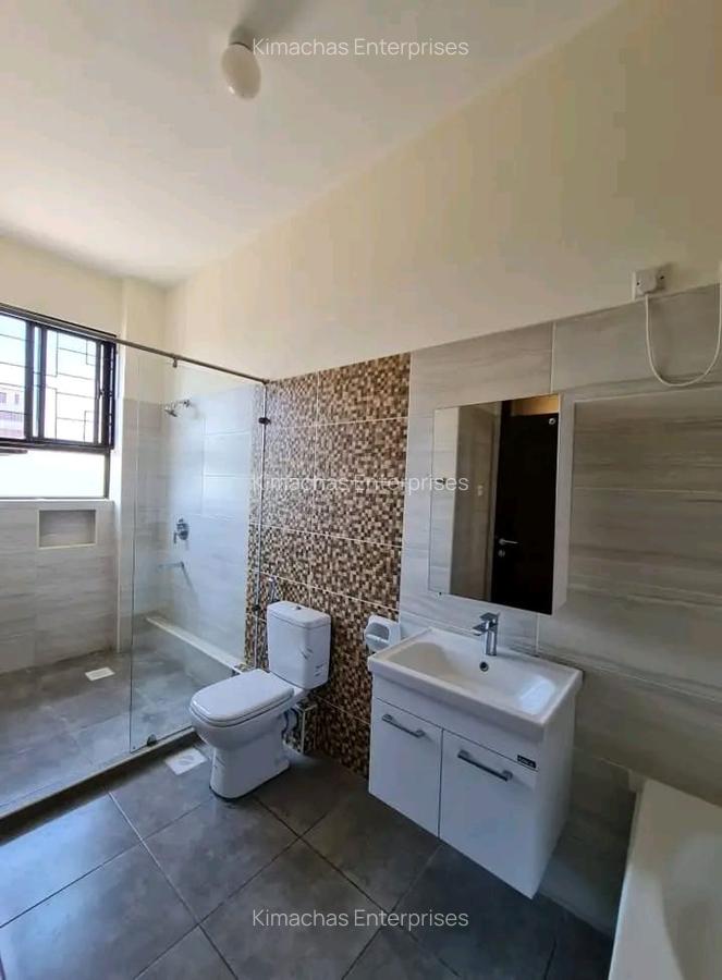 3 Bed Apartment with En Suite at Greenwood Dr - 7