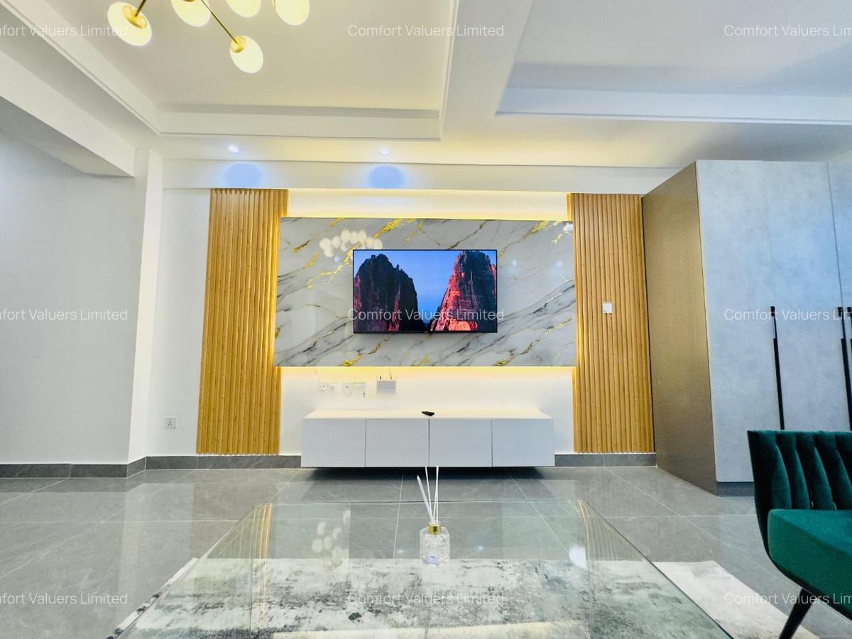 Serviced 1 Bed Apartment with En Suite at Riverside Drive - 2