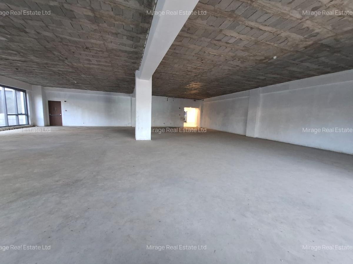 6,162 ft² Office with Service Charge Included in Westlands Area - 17