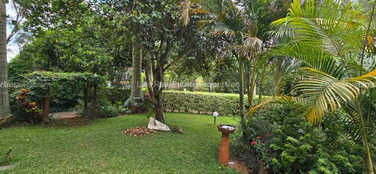 4 Bed Townhouse with En Suite at Rossylin - 7