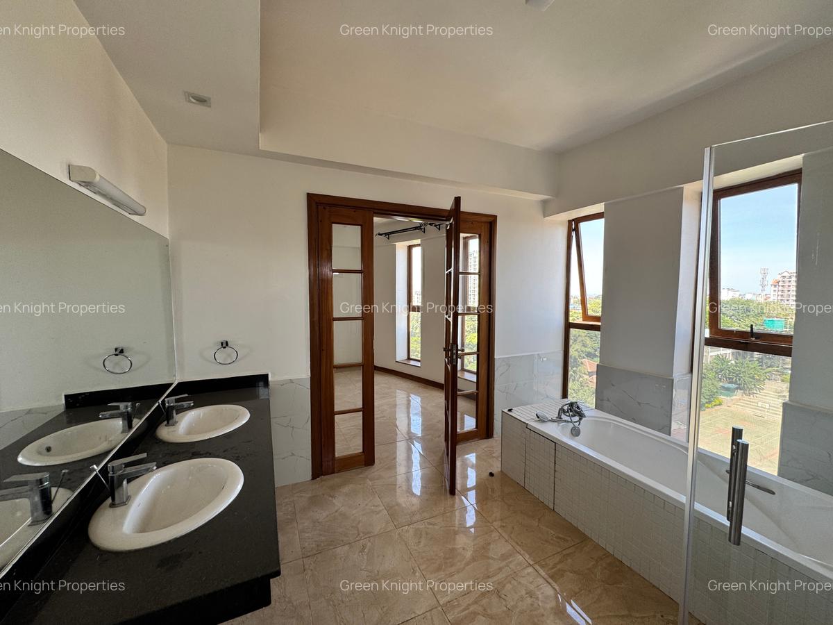 Serviced 3 Bed Apartment with En Suite in Lavington - 1