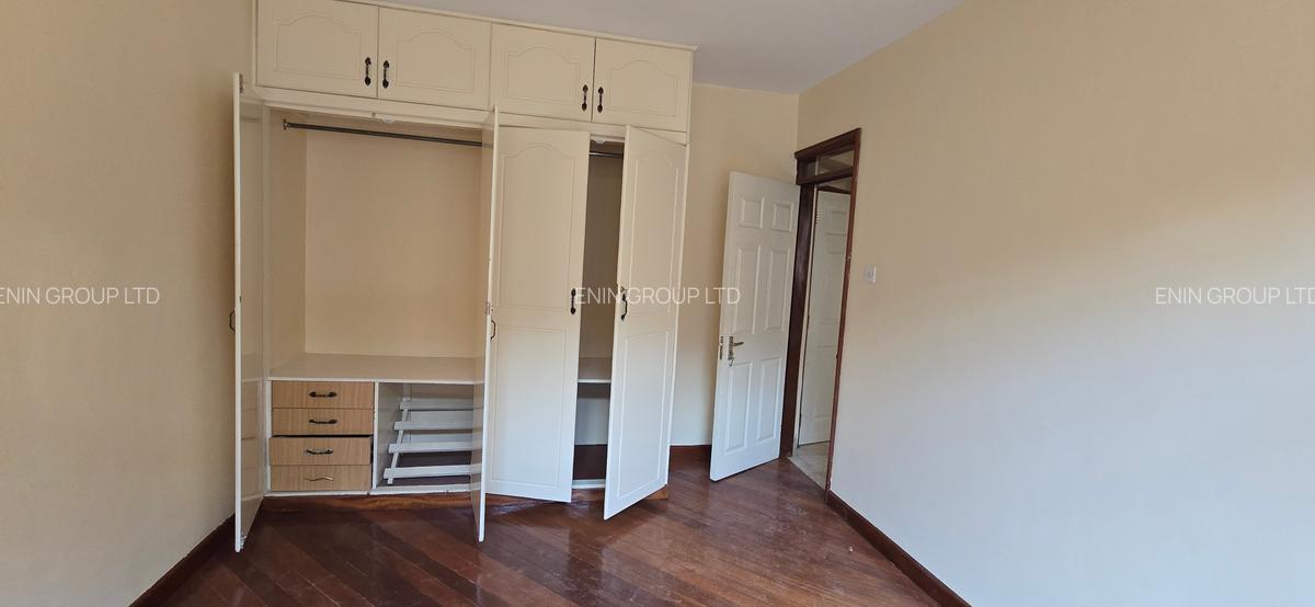 3 Bed Apartment with En Suite in Lavington - 8