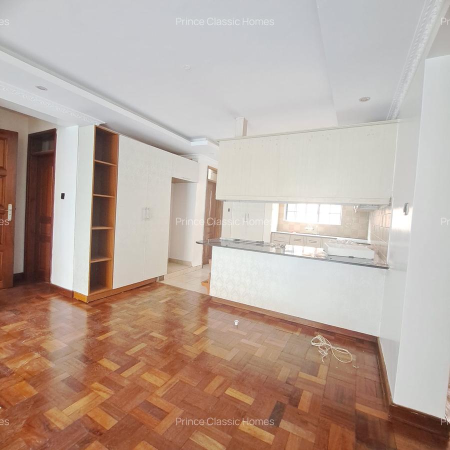 2 Bed Apartment with En Suite in Riverside - 3