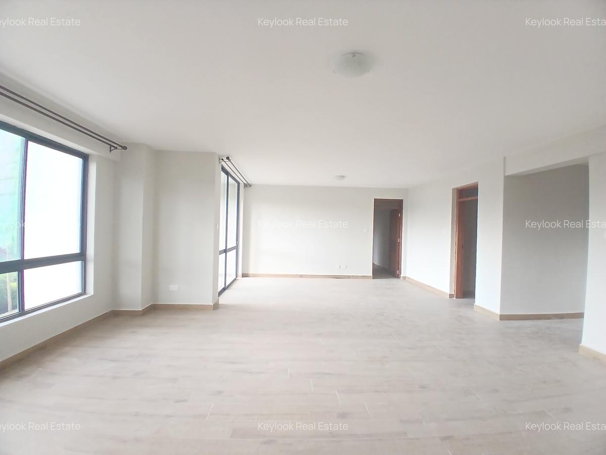 3 Bed Apartment with En Suite at Mandera Road - 5
