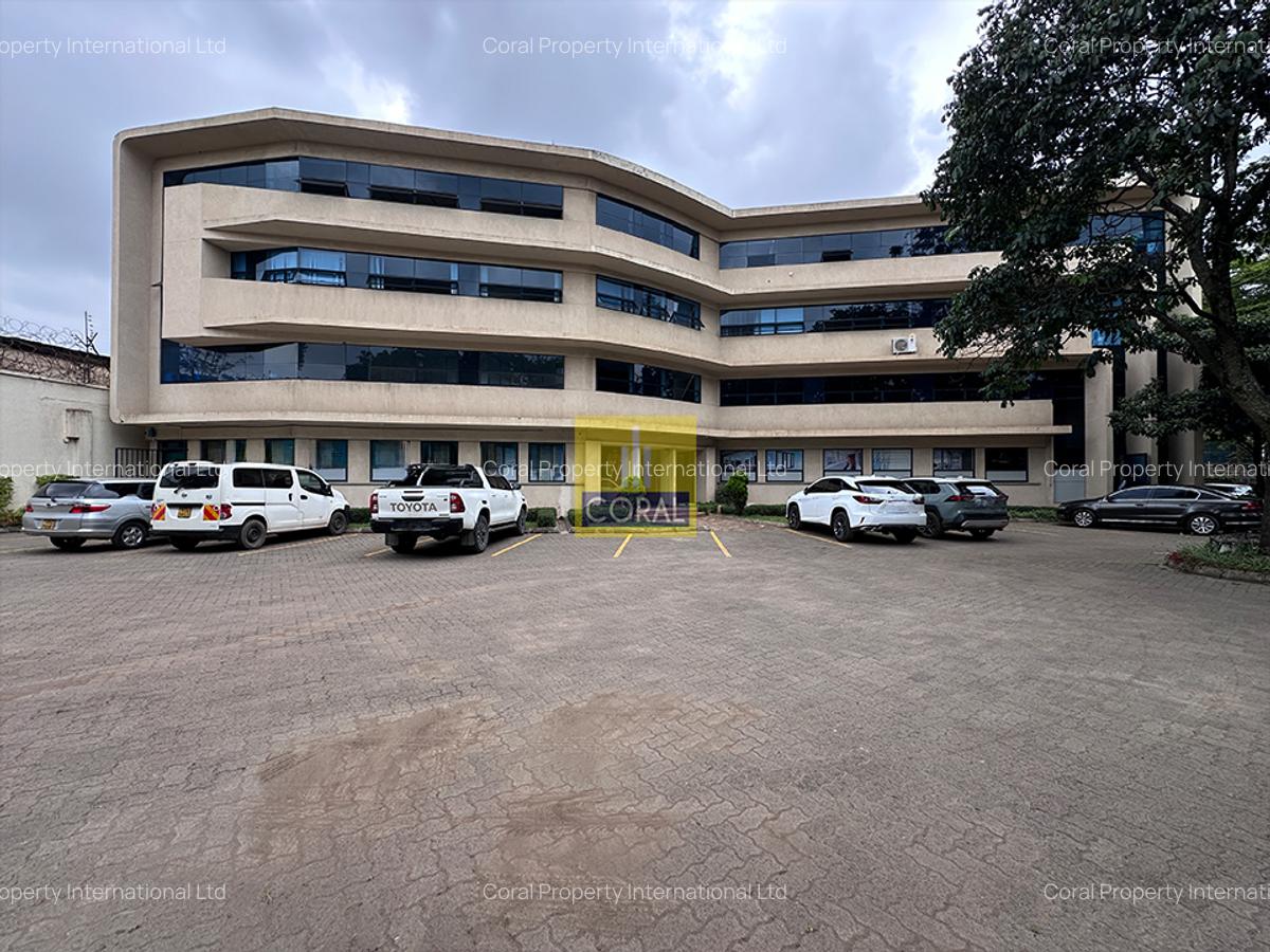 Commercial Property in Industrial Area - 7