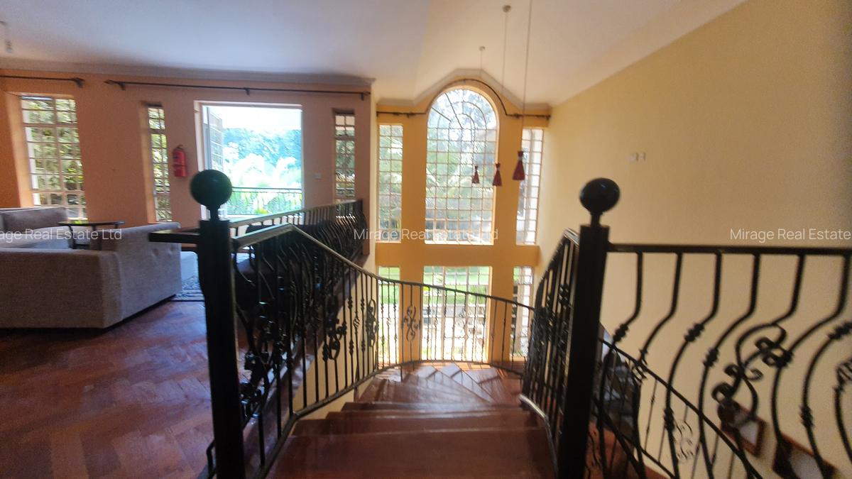4 Bed Townhouse with En Suite in Karen - 5