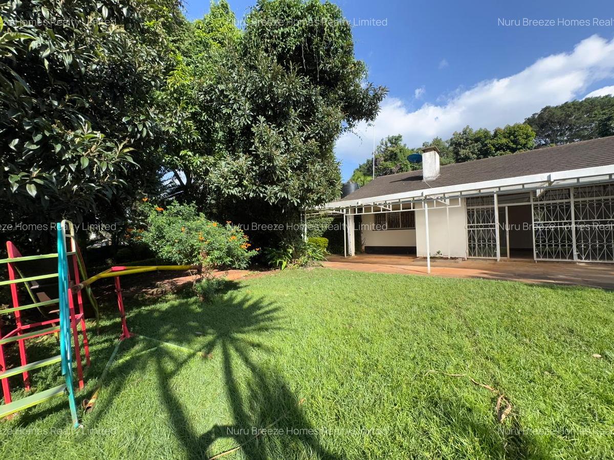 4 Bed House with En Suite in Loresho - 5