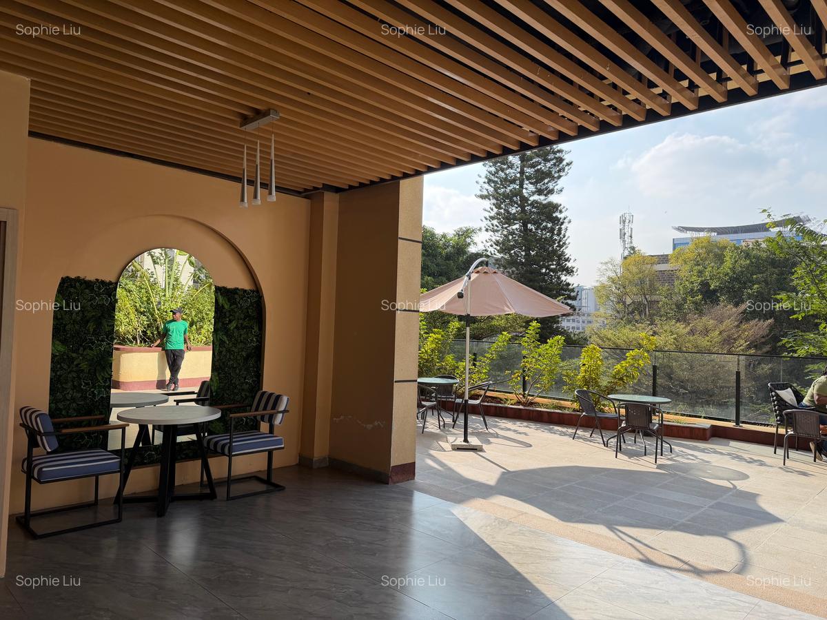 Serviced 2 Bed Apartment with En Suite in Kilimani - 9