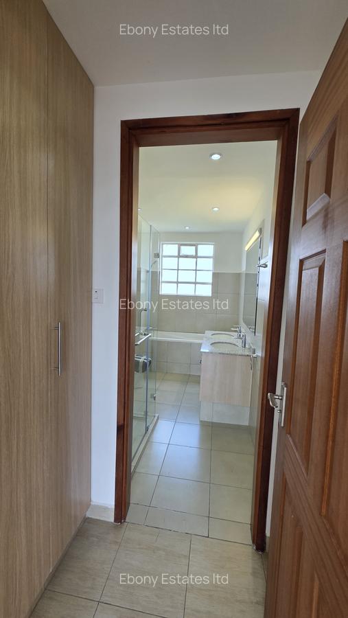 3 Bed Apartment with En Suite in Lavington - 11