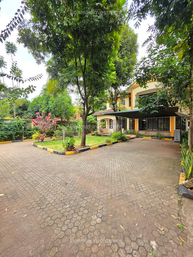 4 Bed Townhouse with En Suite at Lavington Green - 4