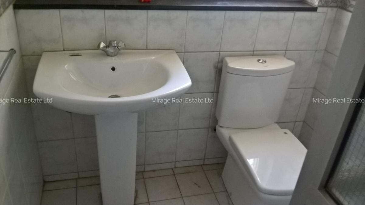 Commercial Property with Parking in Kilimani - 7