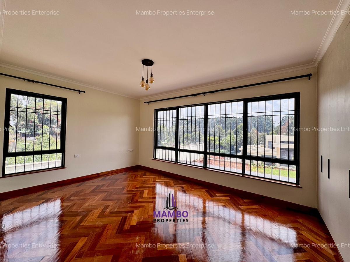 5 Bed Villa with En Suite at Westlands - 13