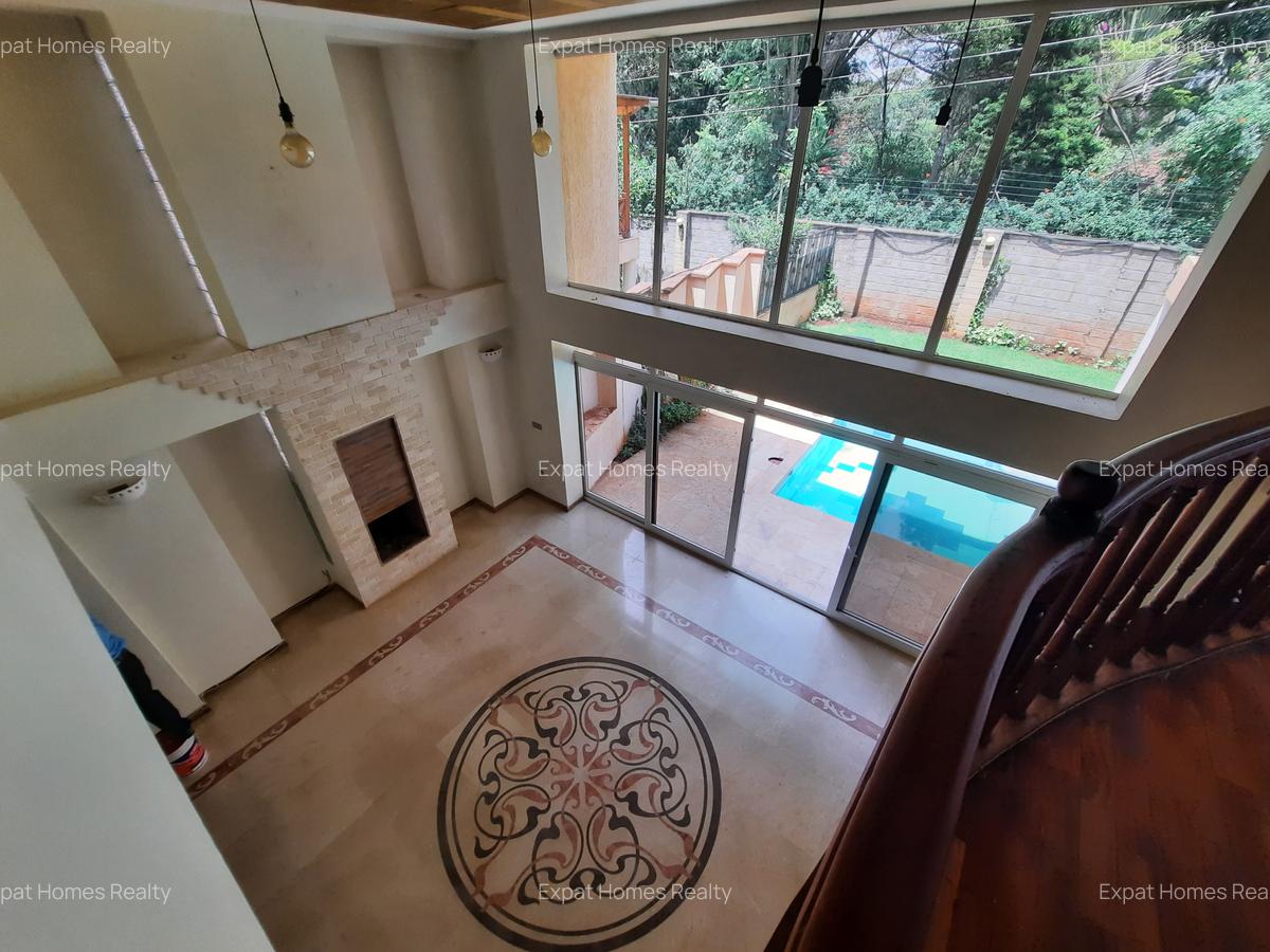 4 Bed Villa with En Suite in Lavington - 12