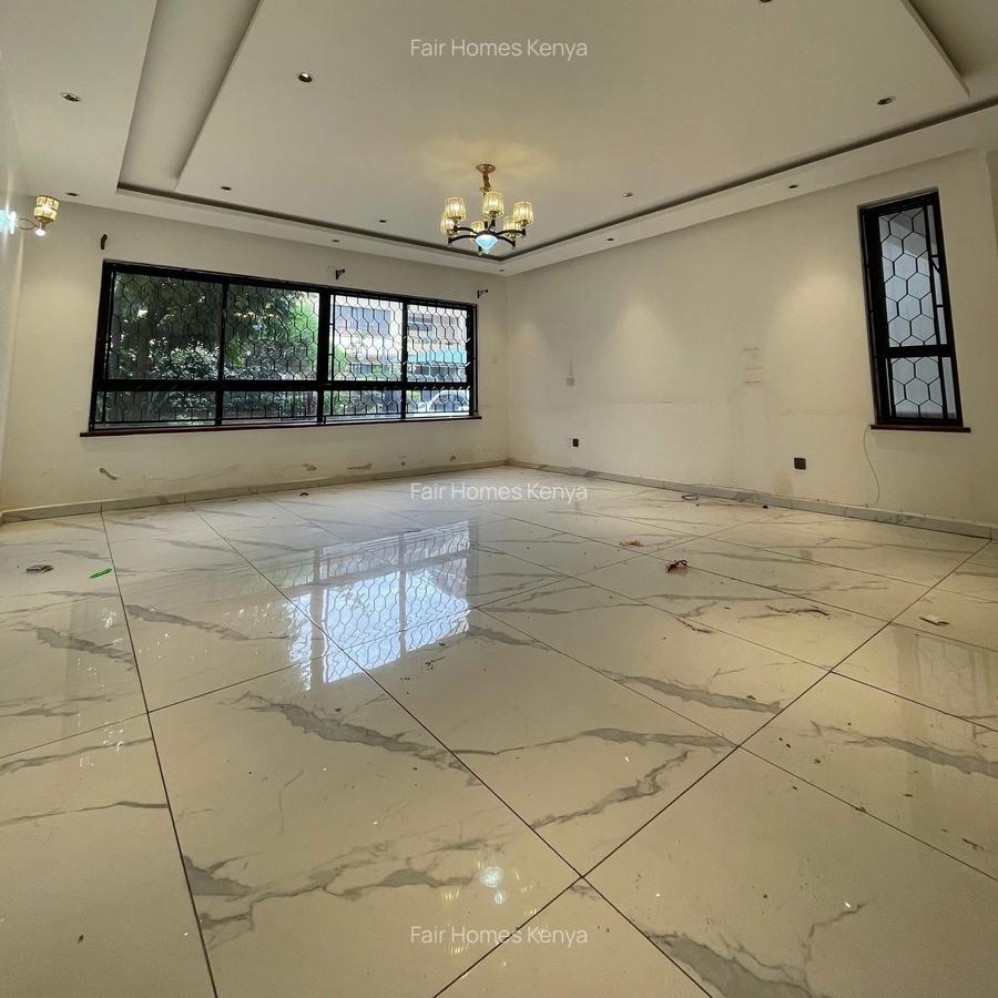 5 Bed Townhouse with En Suite at Gitanga Road - 8