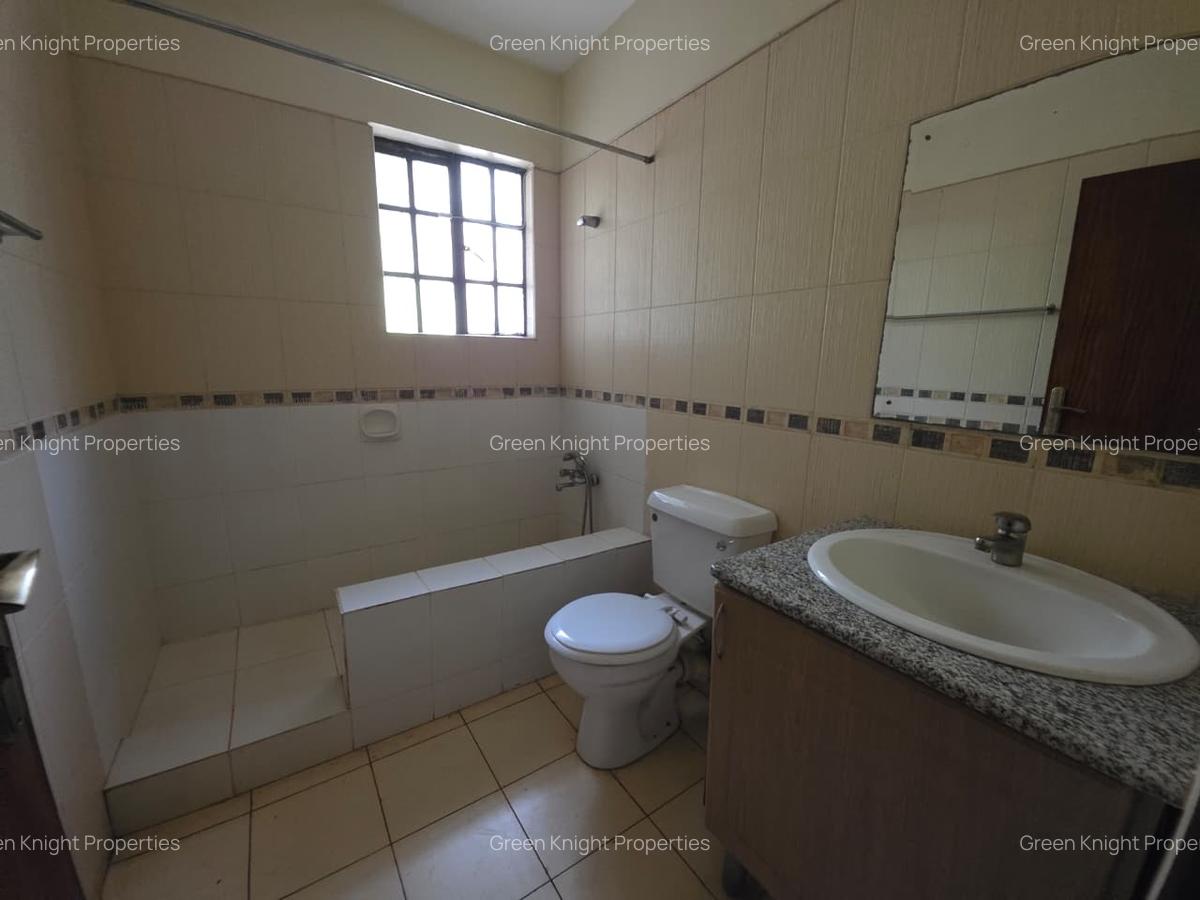 4 Bed House with En Suite in Kitisuru - 6