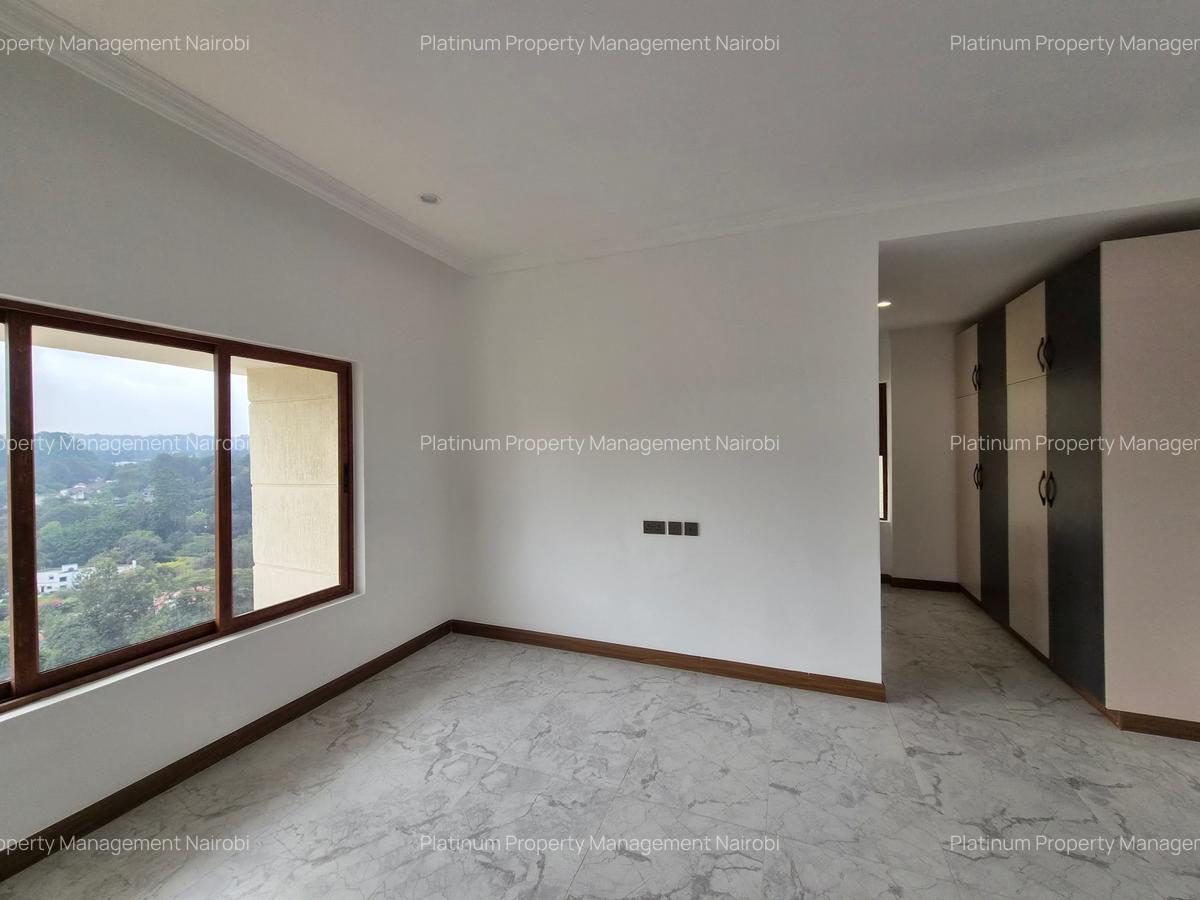 3 Bed Apartment with En Suite at Mandera Rd - 11