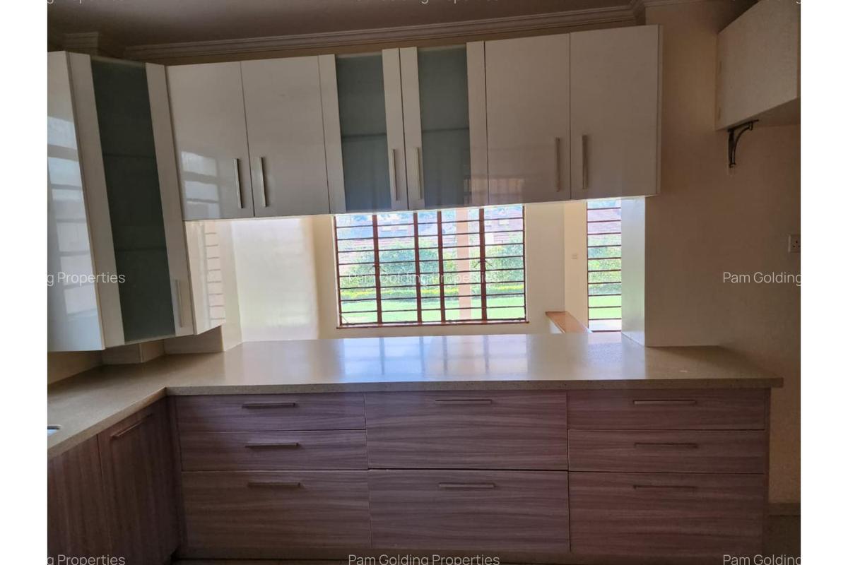 4 Bed House with En Suite at Runda Ridge - 5