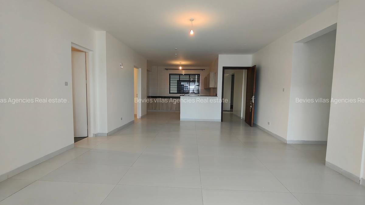 3 Bed Apartment with En Suite at Parklands - 3