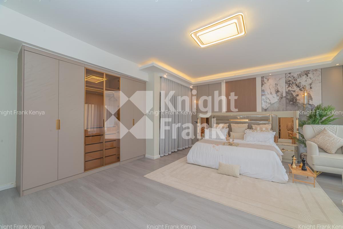 3 Bed Apartment with En Suite at 4Th Parklands Avenue - 6