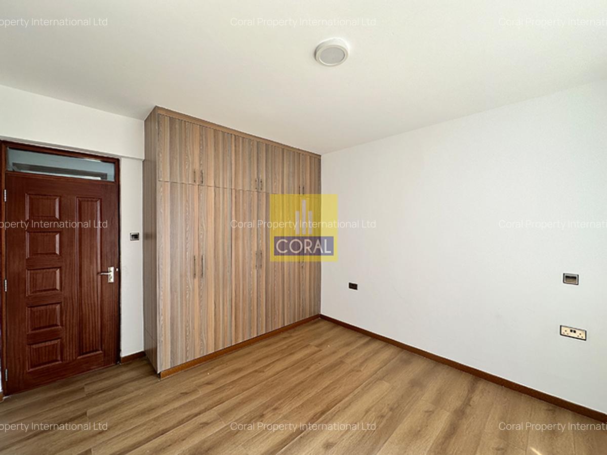 3 Bed Apartment in Parklands - 7