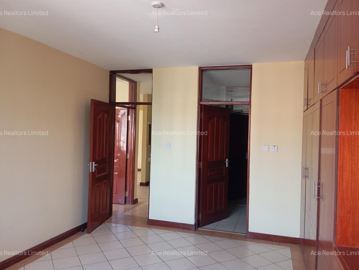 3 Bed Apartment with En Suite at Ngara Road - 10