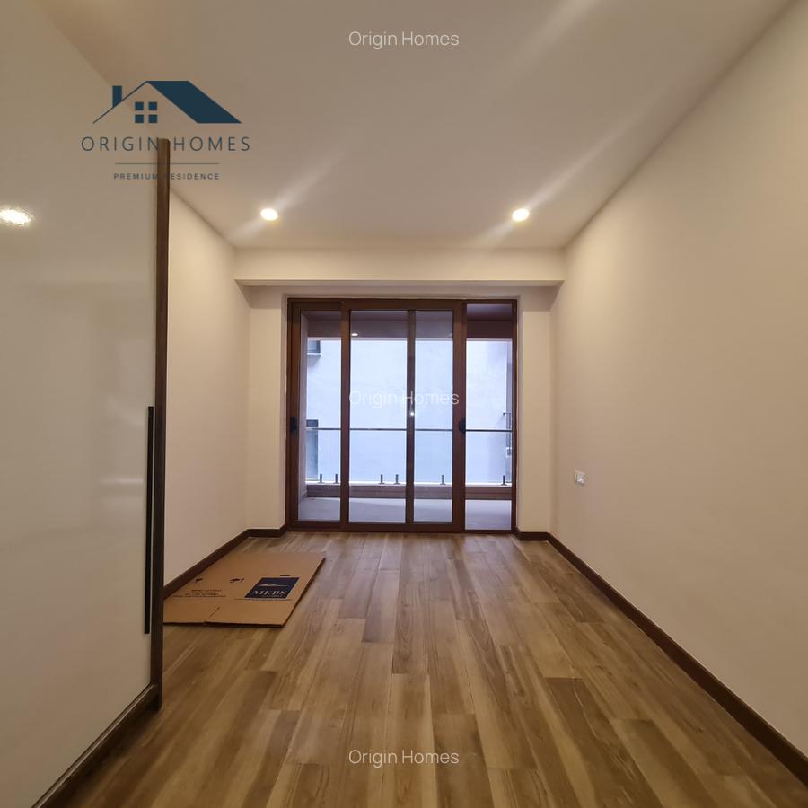 2 Bed Apartment with En Suite at Peponi Road - 8