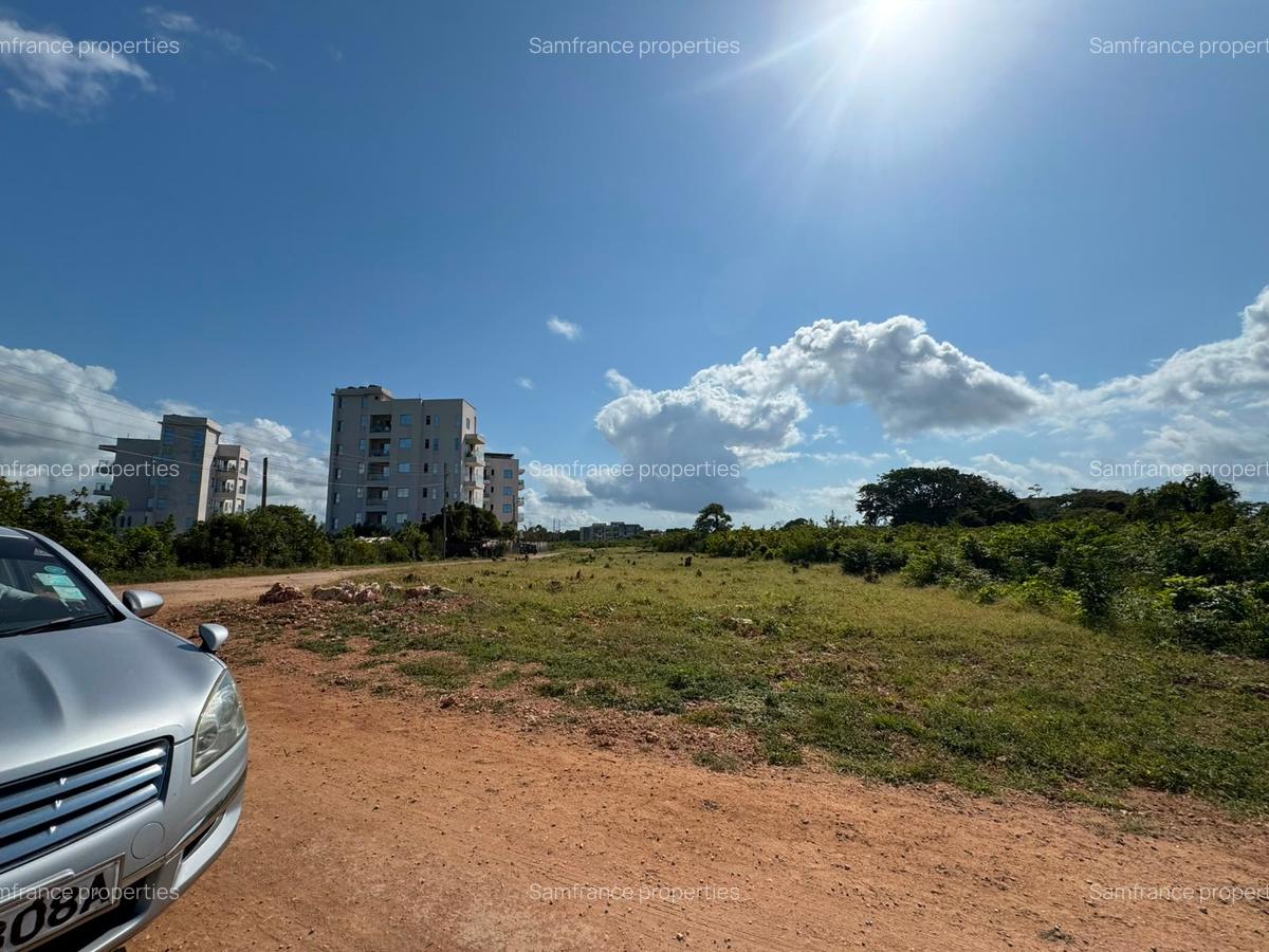 2 ac Residential Land at Kalua - 5