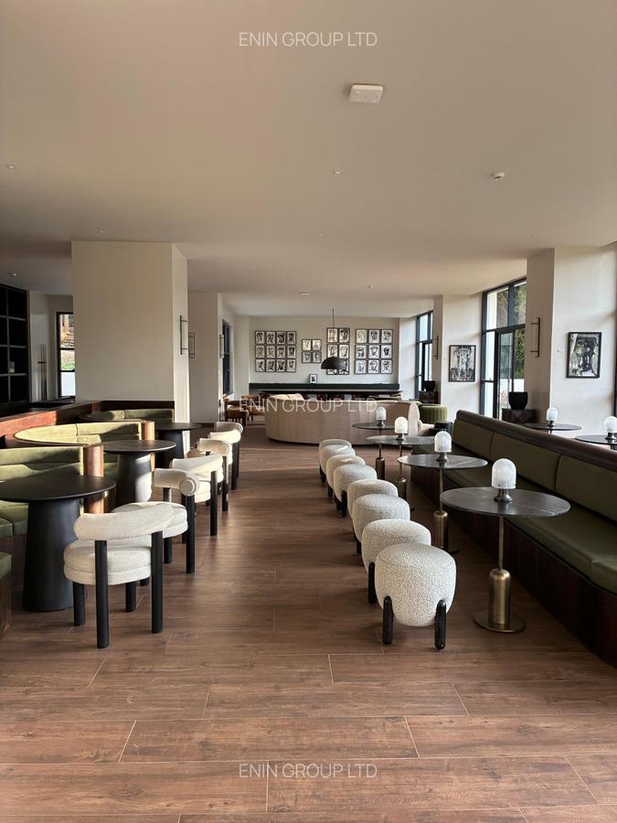 Serviced 2 Bed Apartment with En Suite at Riverside Drive - 17