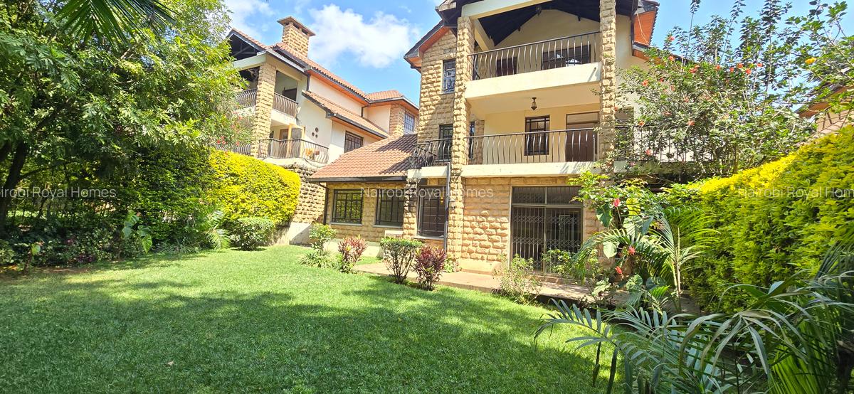 4 Bed Townhouse with En Suite at Off James Gichuru - 2