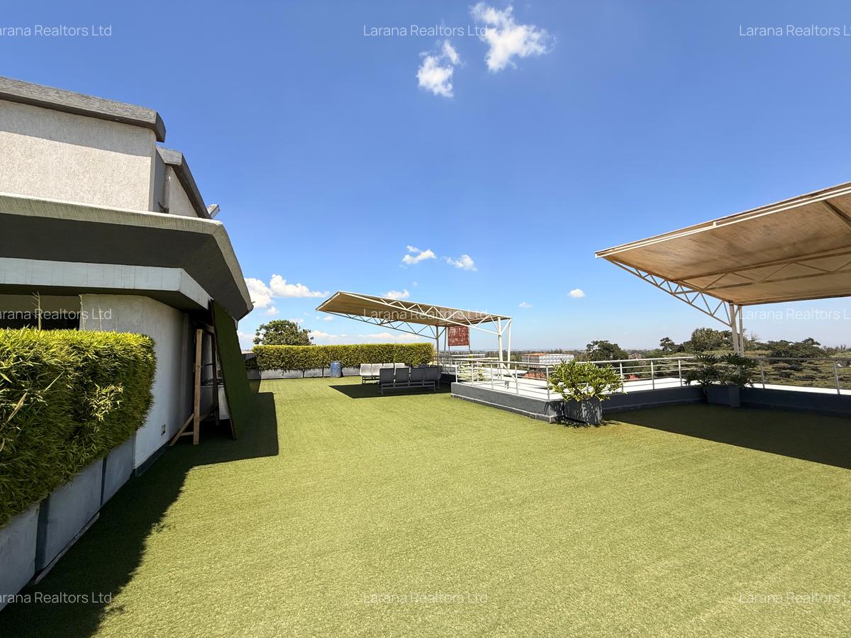 Serviced 1 Bed Apartment with Swimming Pool at Fourways - 16