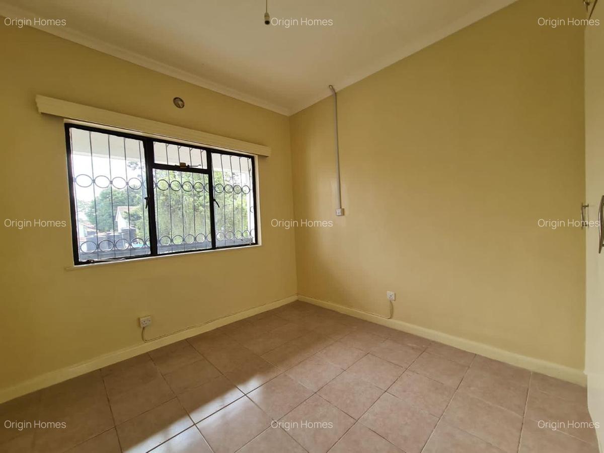 4 Bed Townhouse with En Suite at Kilimani - 4
