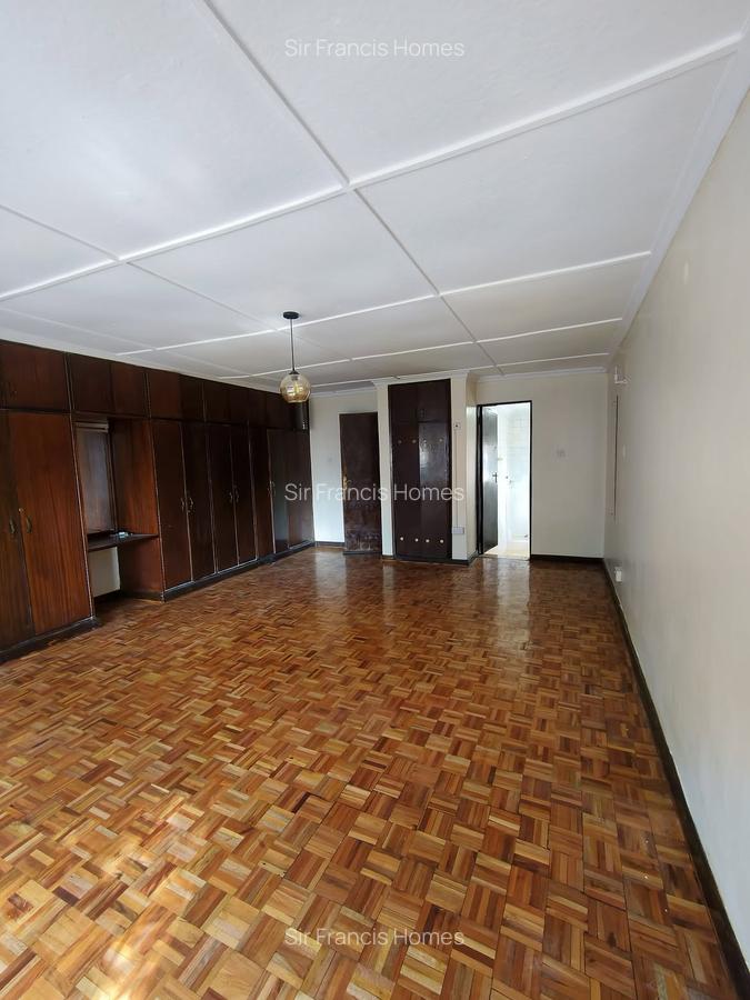 Serviced 3 Bed Apartment with En Suite in Kilimani - 3