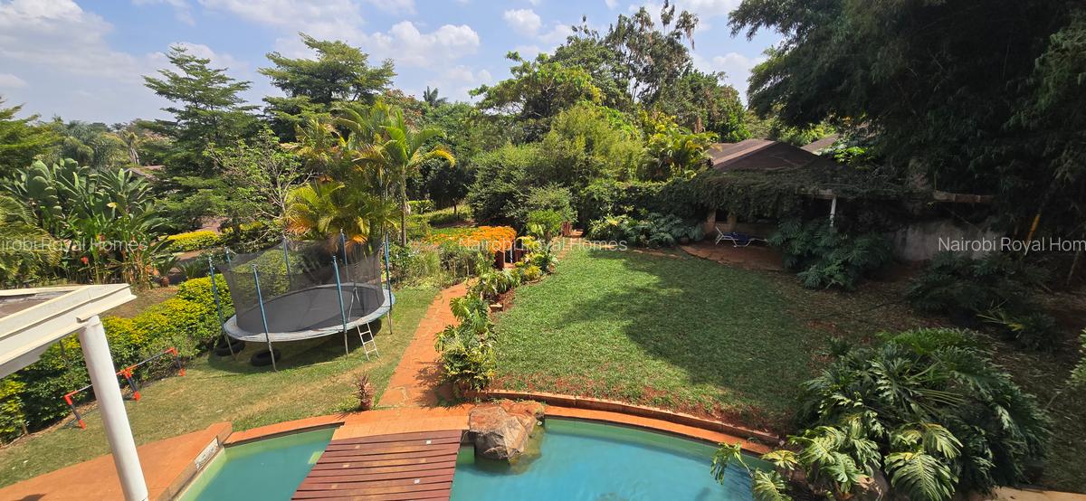 5 Bed House with En Suite at Magnolia Close - 4
