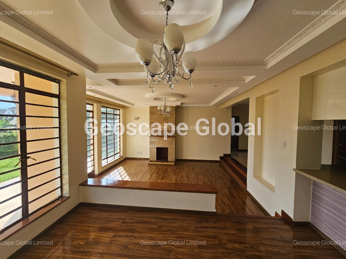 4 Bed House with En Suite in Runda - 2