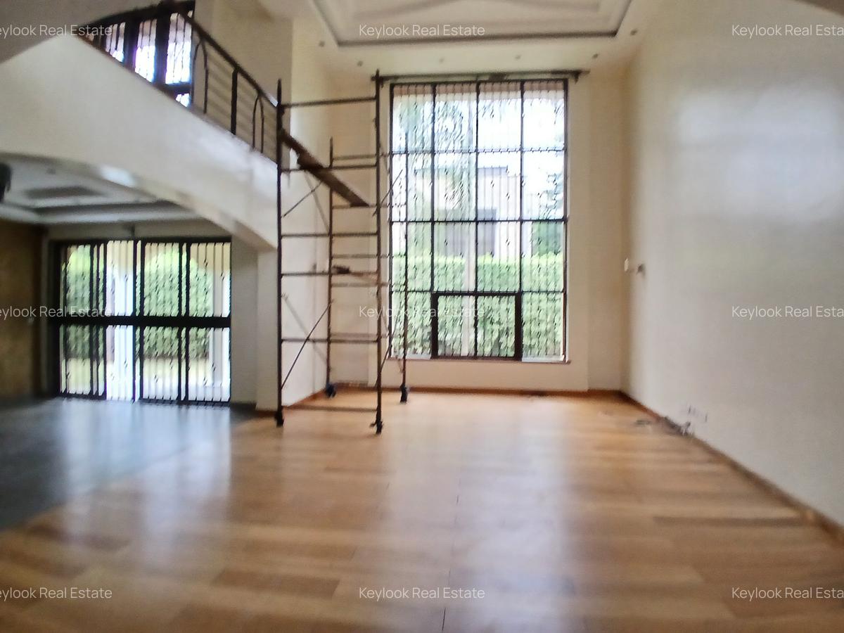 4 Bed Townhouse with En Suite at Lavington Green - 18