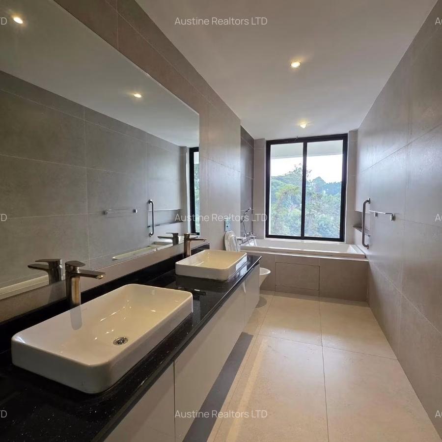 6 Bed Villa with En Suite in Kitisuru - 15