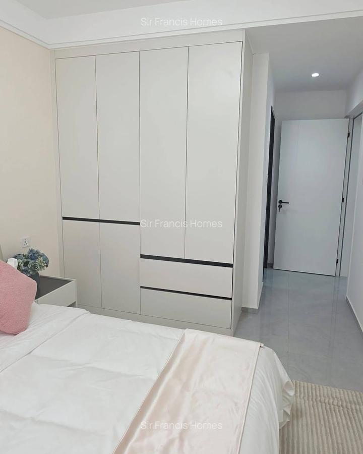 Serviced 3 Bed Apartment with En Suite in Kilimani - 4