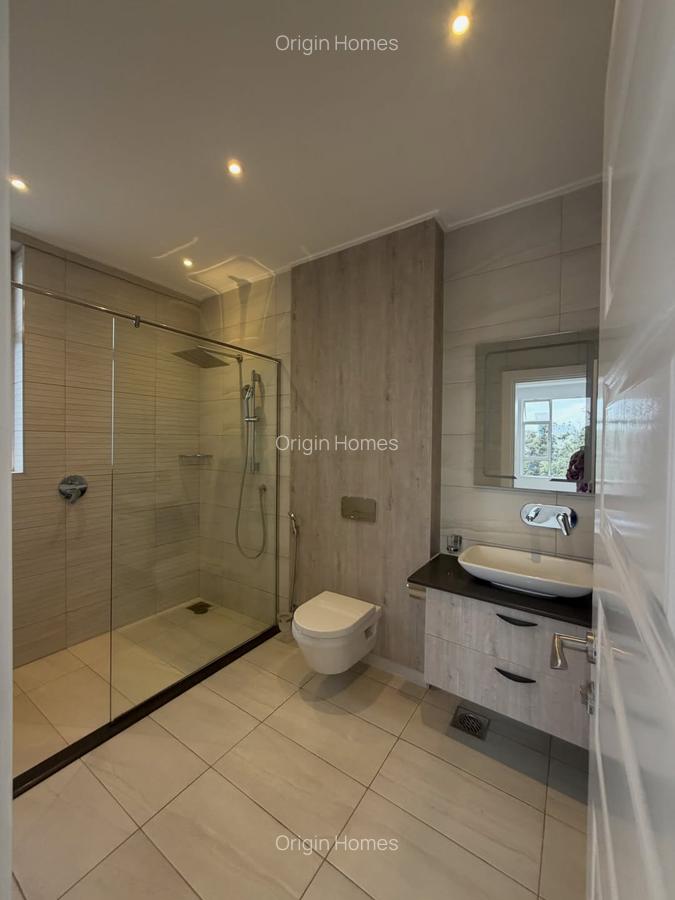 3 Bed Apartment with En Suite at Westlands - 10