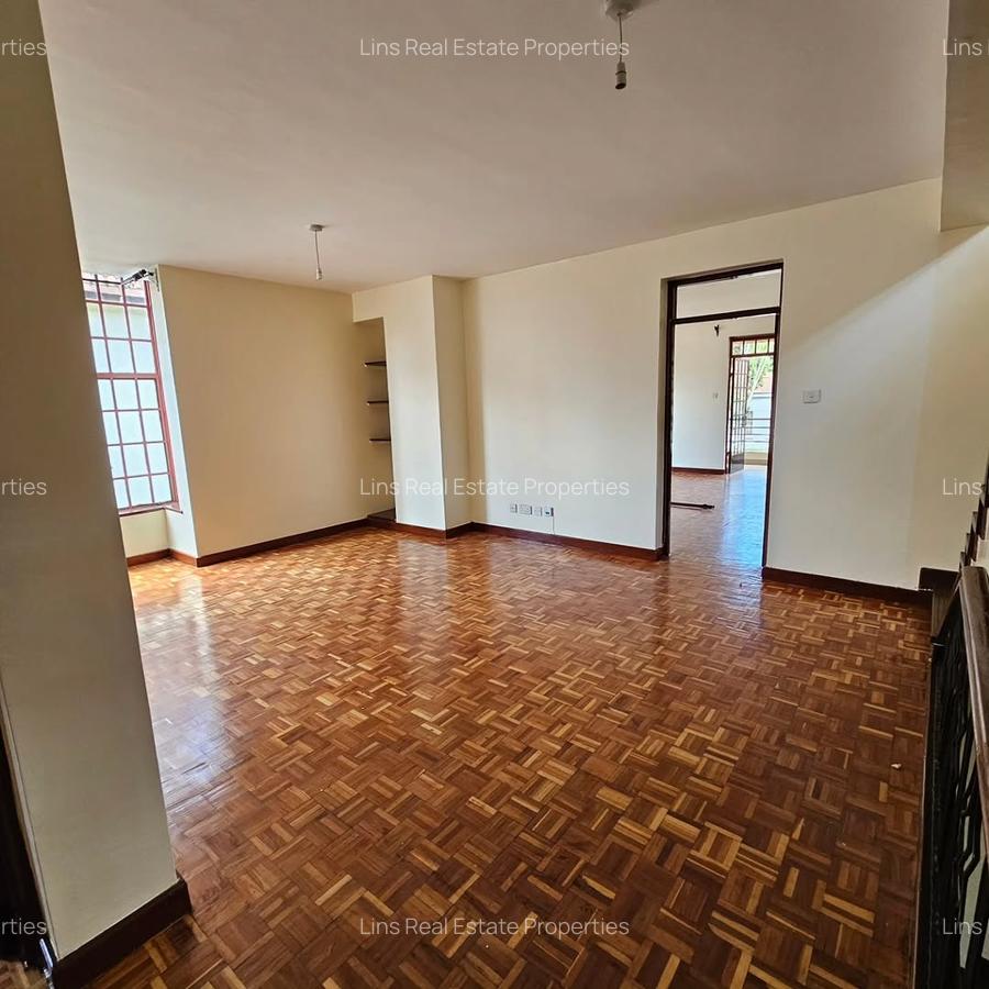 4 Bed Townhouse with En Suite in Lavington - 14