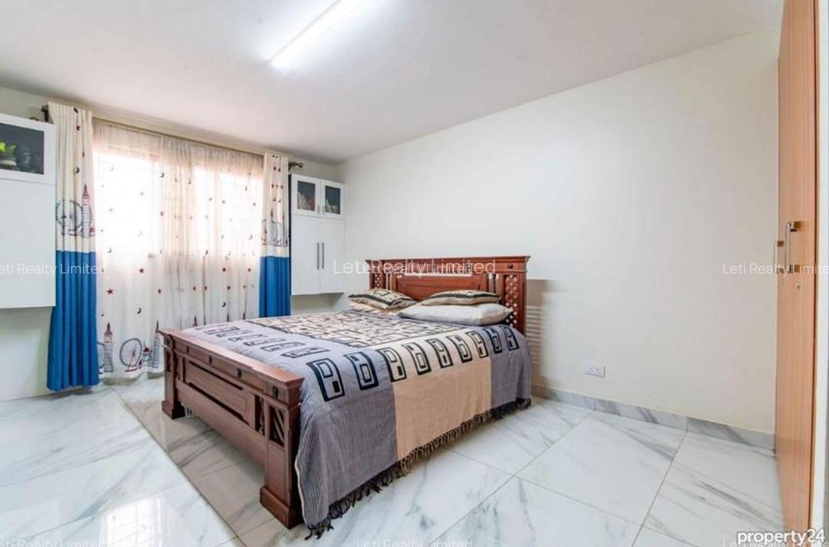 5 Bed Townhouse with En Suite in Lavington - 7