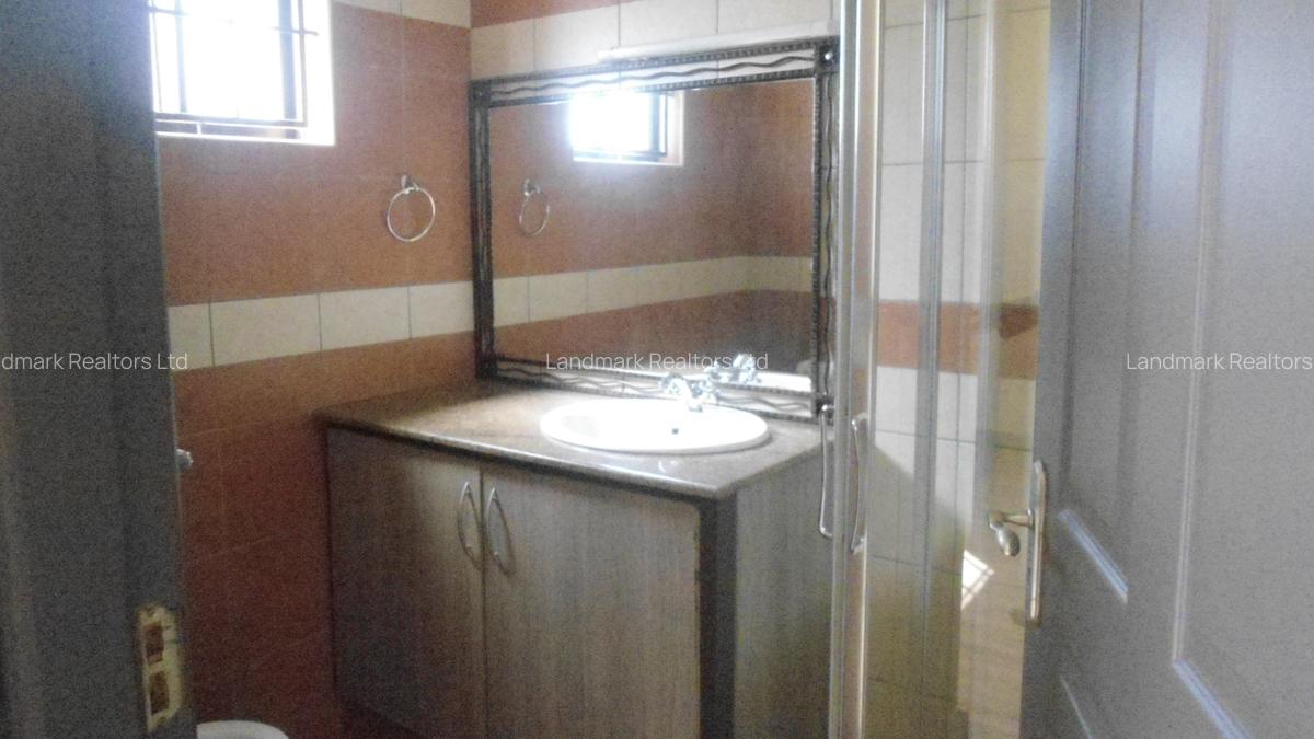 3 Bed Apartment with En Suite at Raphta Road - 16