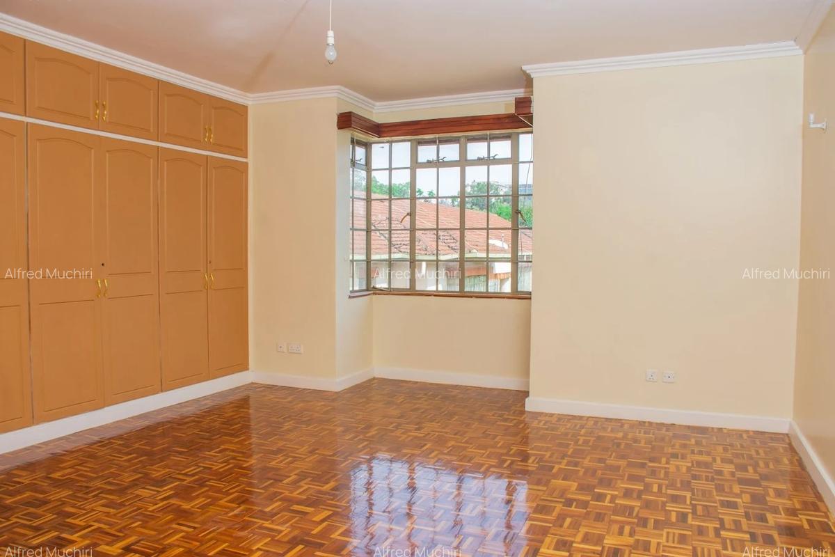 2 Bed Apartment with En Suite at Gatura Gardens - 7