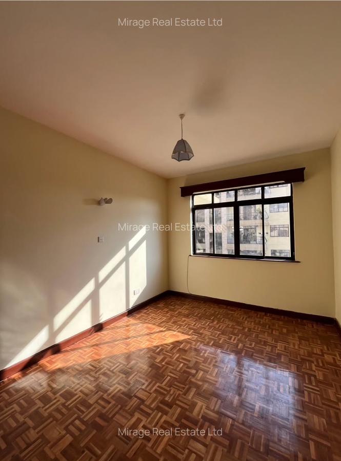 3 Bed Apartment with Gym in Brookside - 2