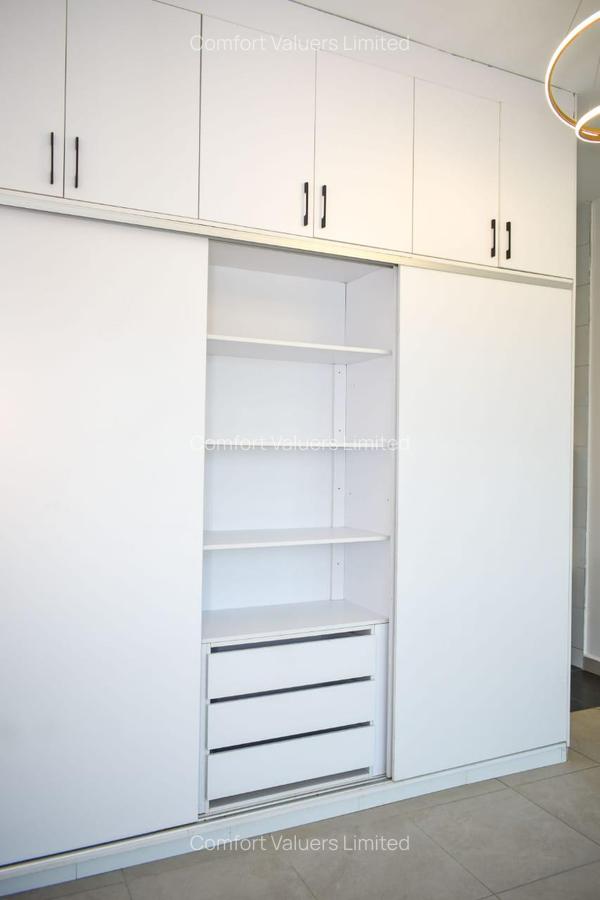 5 Bed Townhouse with En Suite at Ngoingwa Estate - 7