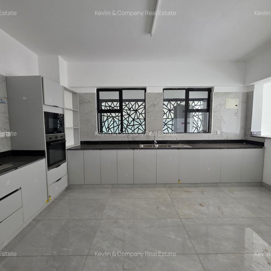 3 Bed Apartment with En Suite in General Mathenge - 5
