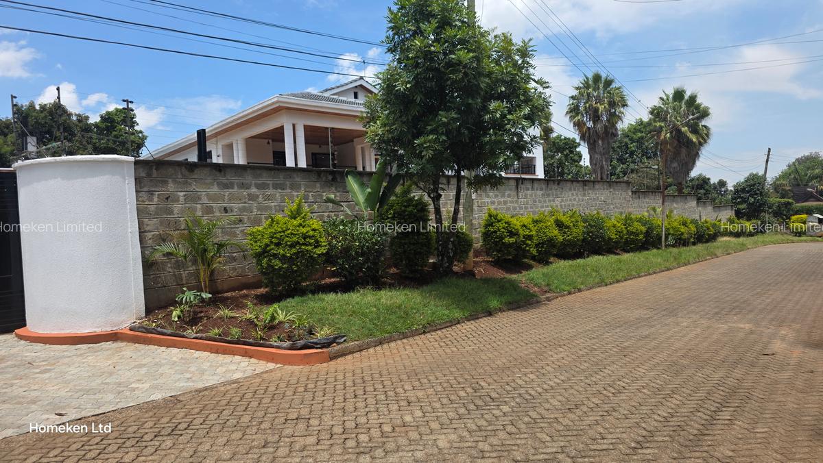 5 Bed House with Garden at Old Runda - 2