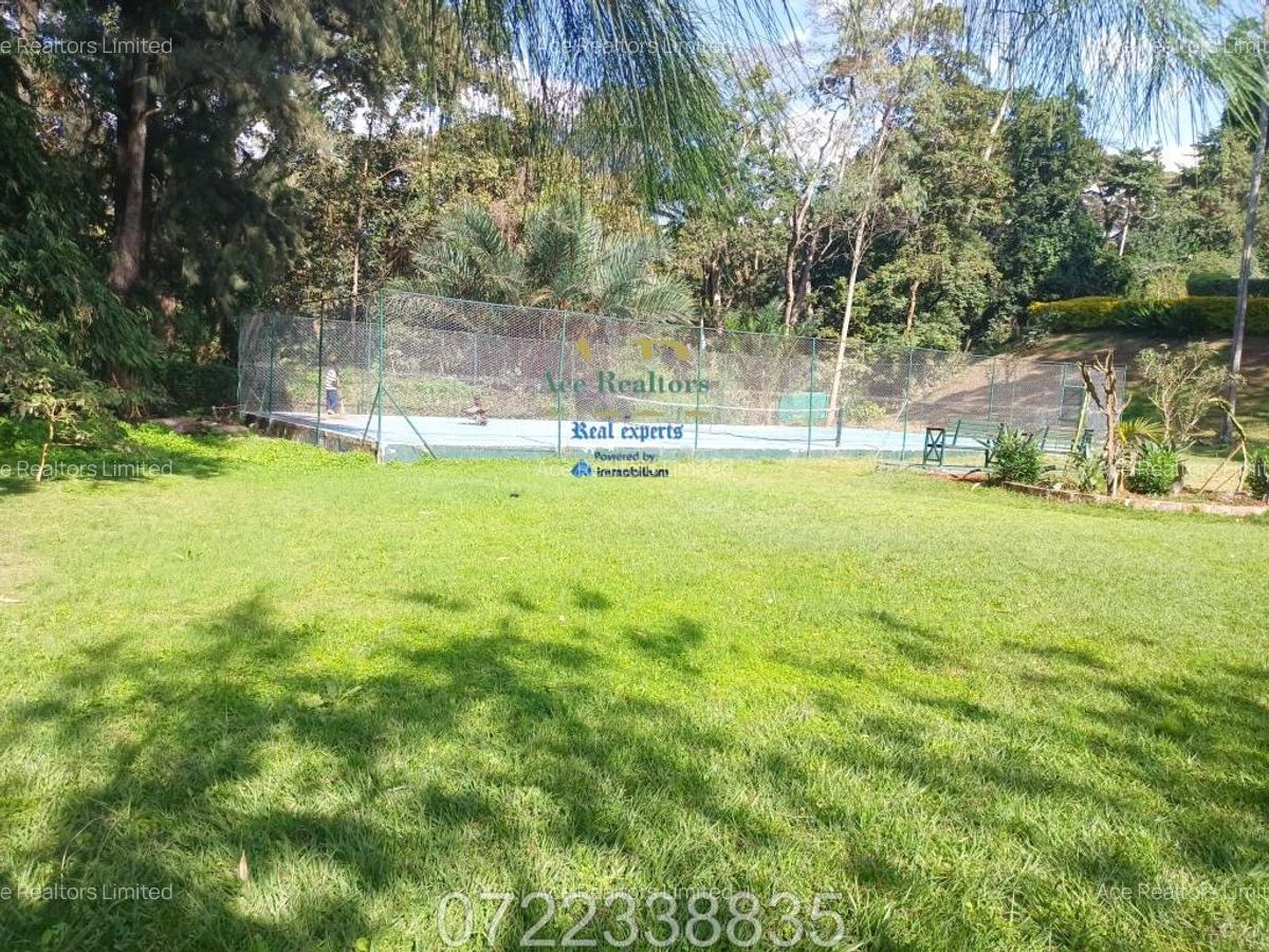 5 Bed House with En Suite at Old Muthaiga Golf Club - 9