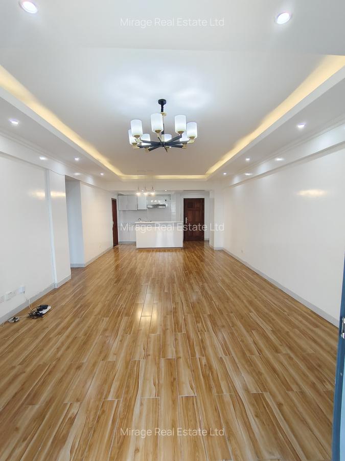 3 Bed Apartment with Swimming Pool in Kilimani - 5
