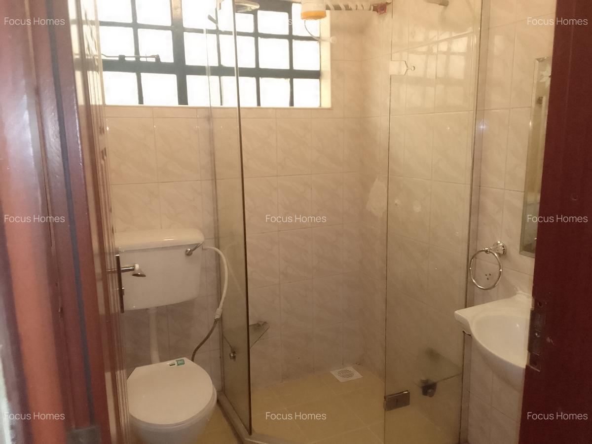 5 Bed Townhouse with En Suite in Lavington - 11